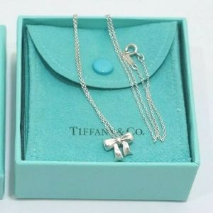 Tiffany & Co. 925 Bow. Rare. Retired Collection